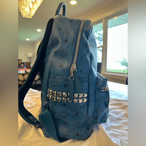 Large MCM Blue Backpack Preowned - Picture 3 of 16